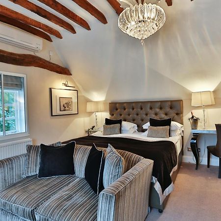 คาร์มา แซงก์ทัม ออน เดอะกรีน Hotel Cookham Dean ภายนอก รูปภาพ
